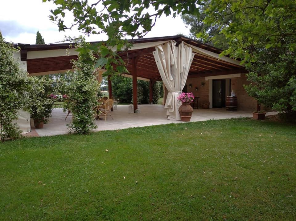 Agriturismo Il Selvello Le Versegge Buitenkant foto