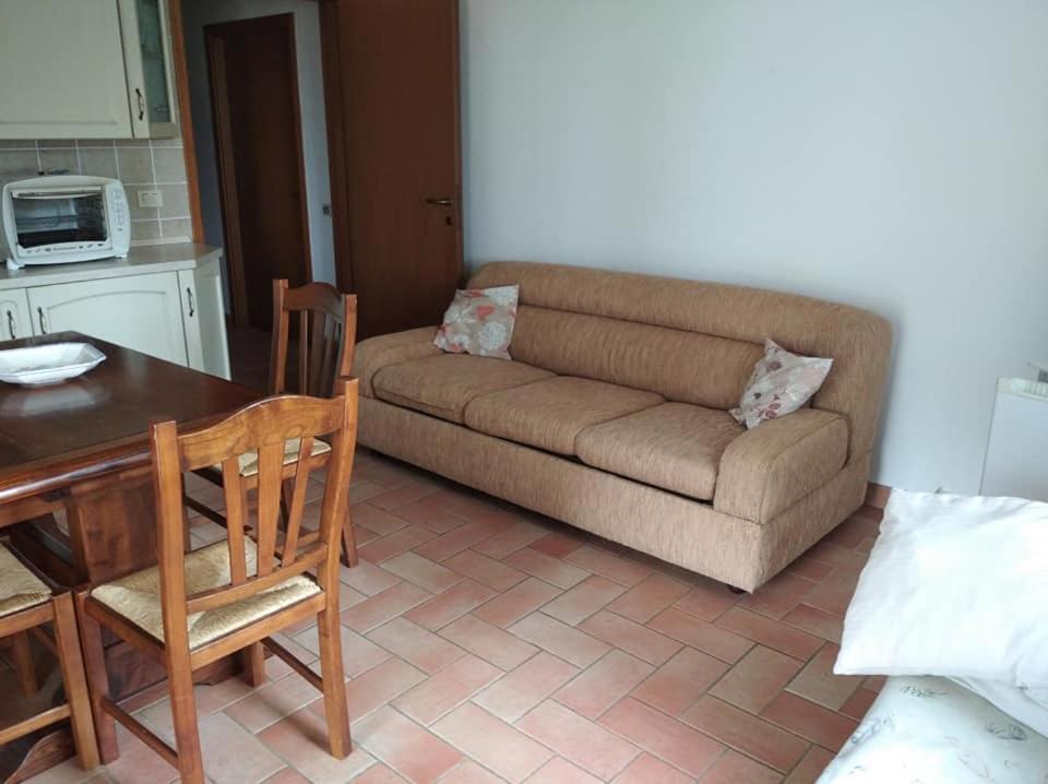 Agriturismo Il Selvello Le Versegge Buitenkant foto
